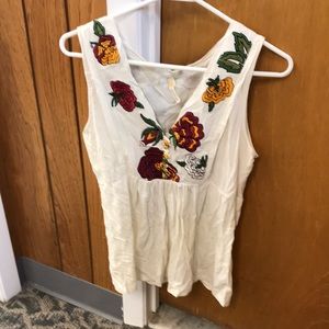 Little Yellow Button Embroidered Sleeveless top